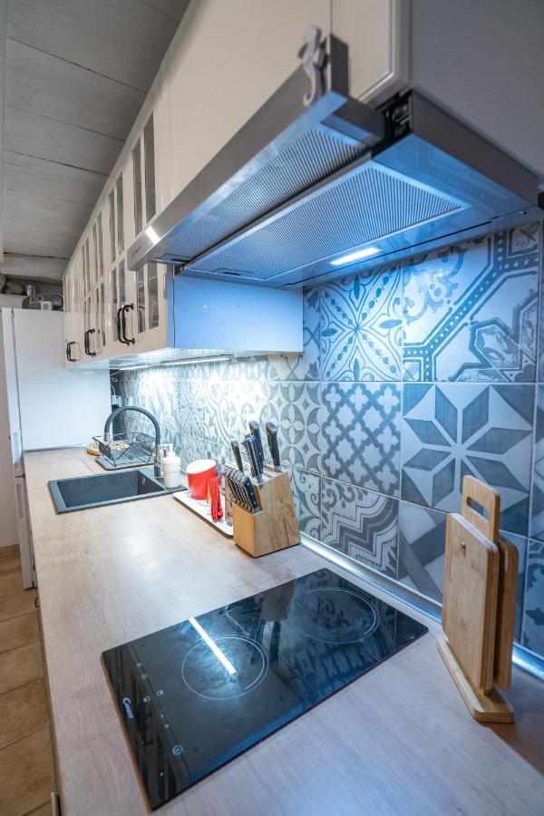 Holiday House Nova Stara Baska Bagian luar foto